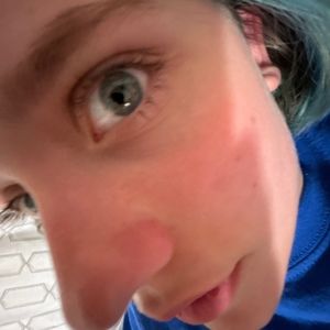 Meet your Posher, Lydia